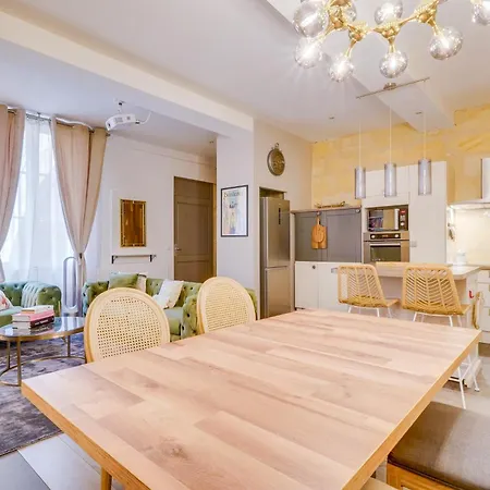 Le Precieux - Appt Place De La Victoire Апартаменты Бордо